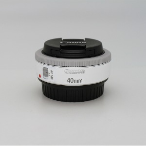 [중고] 캐논 EF 40mm F2.8 STM  화이트 정품 95%